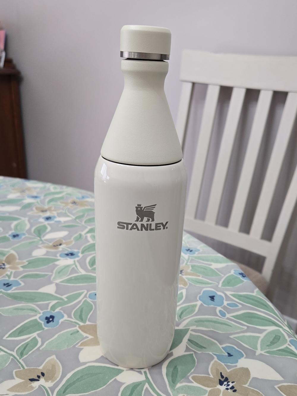 Stanley All Day Slim Cream Stainless Insulated Water Bottle 20oz